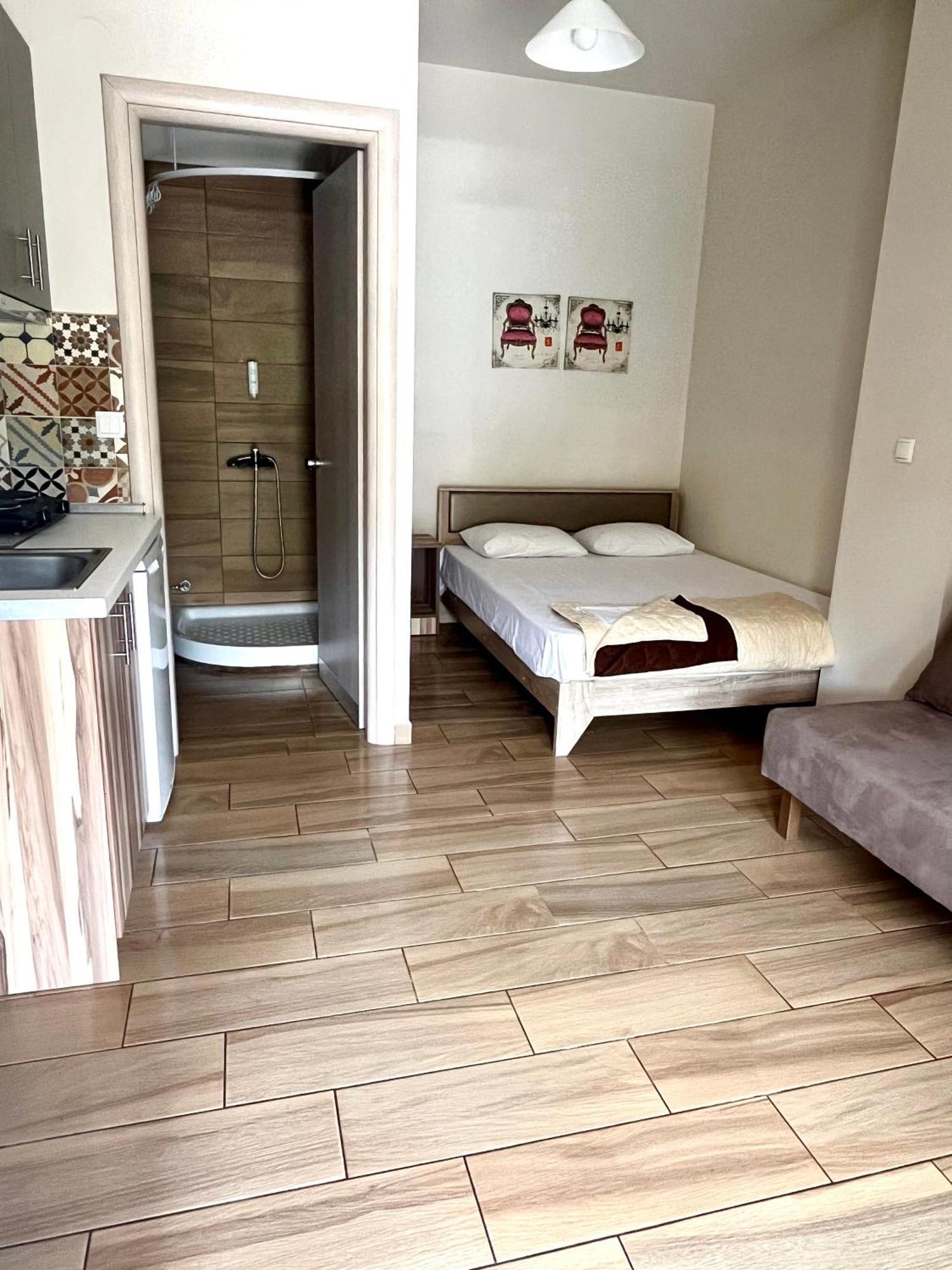 Soso Studios & Apartments スタブロス エクステリア 写真